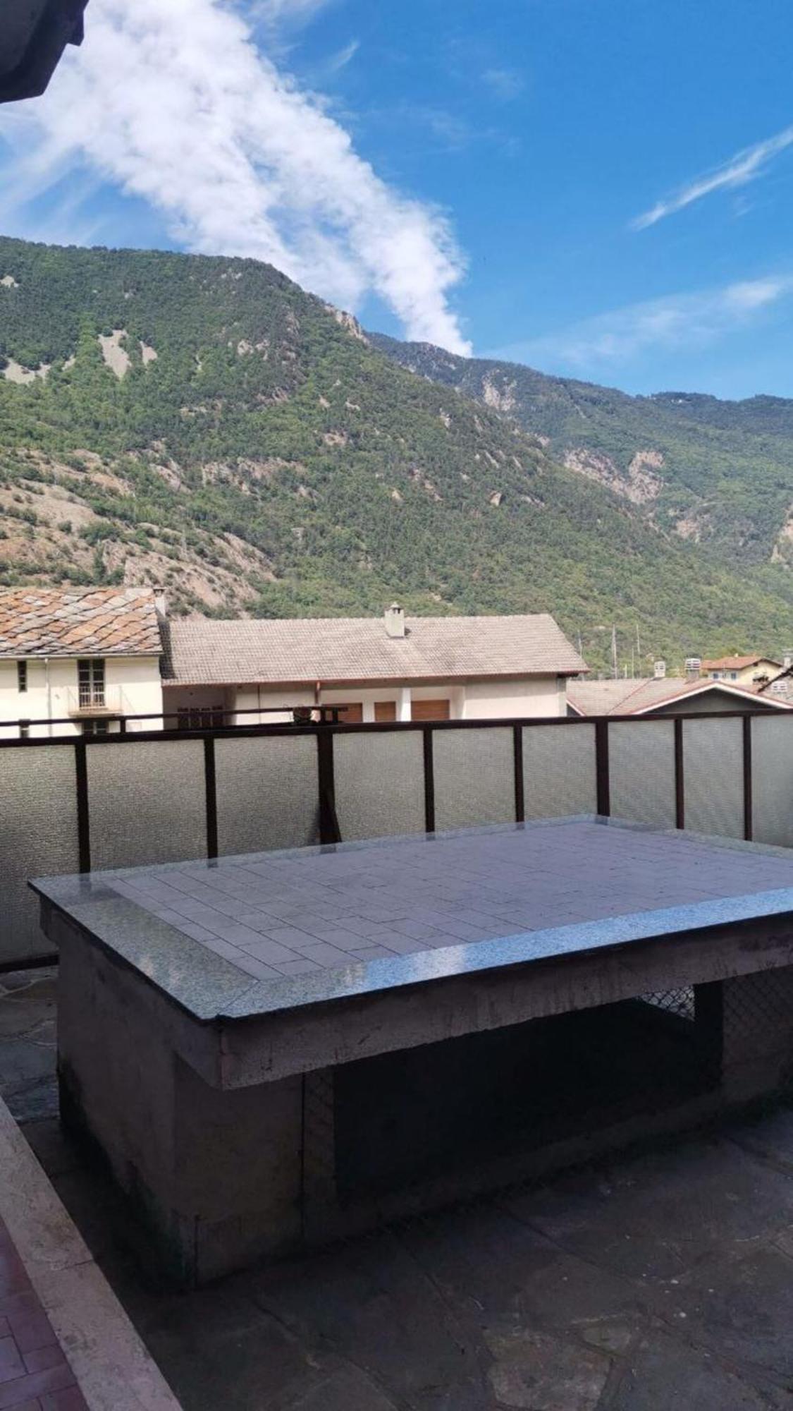 Апартаменти Casa Con Terrazzo E Vista Chiomonte Екстер'єр фото